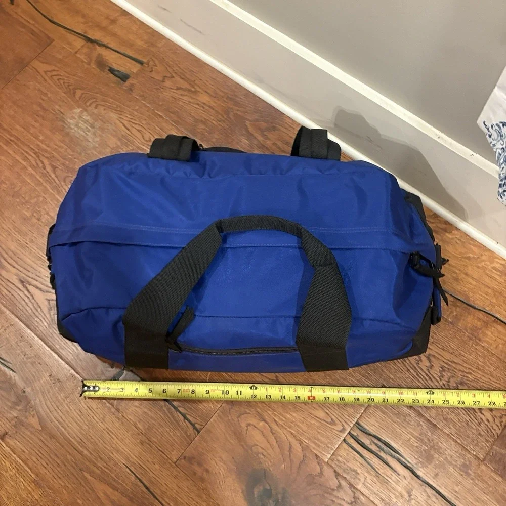 LL Bean 22